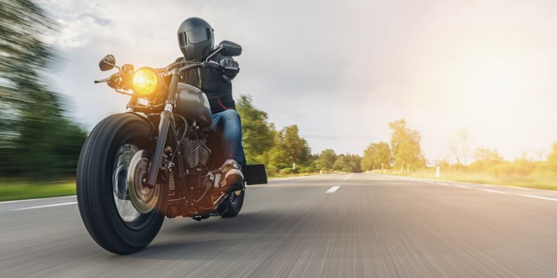 Guincho para Motos: Como Garantir um Transporte Seguro e Livre de Riscos